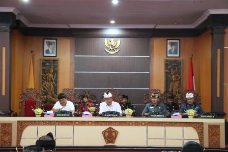 Cover DPRD Kabupaten Jembrana Gelar Rapat Paripurna Penyampaian LKPJ Bupati Tahun 2018