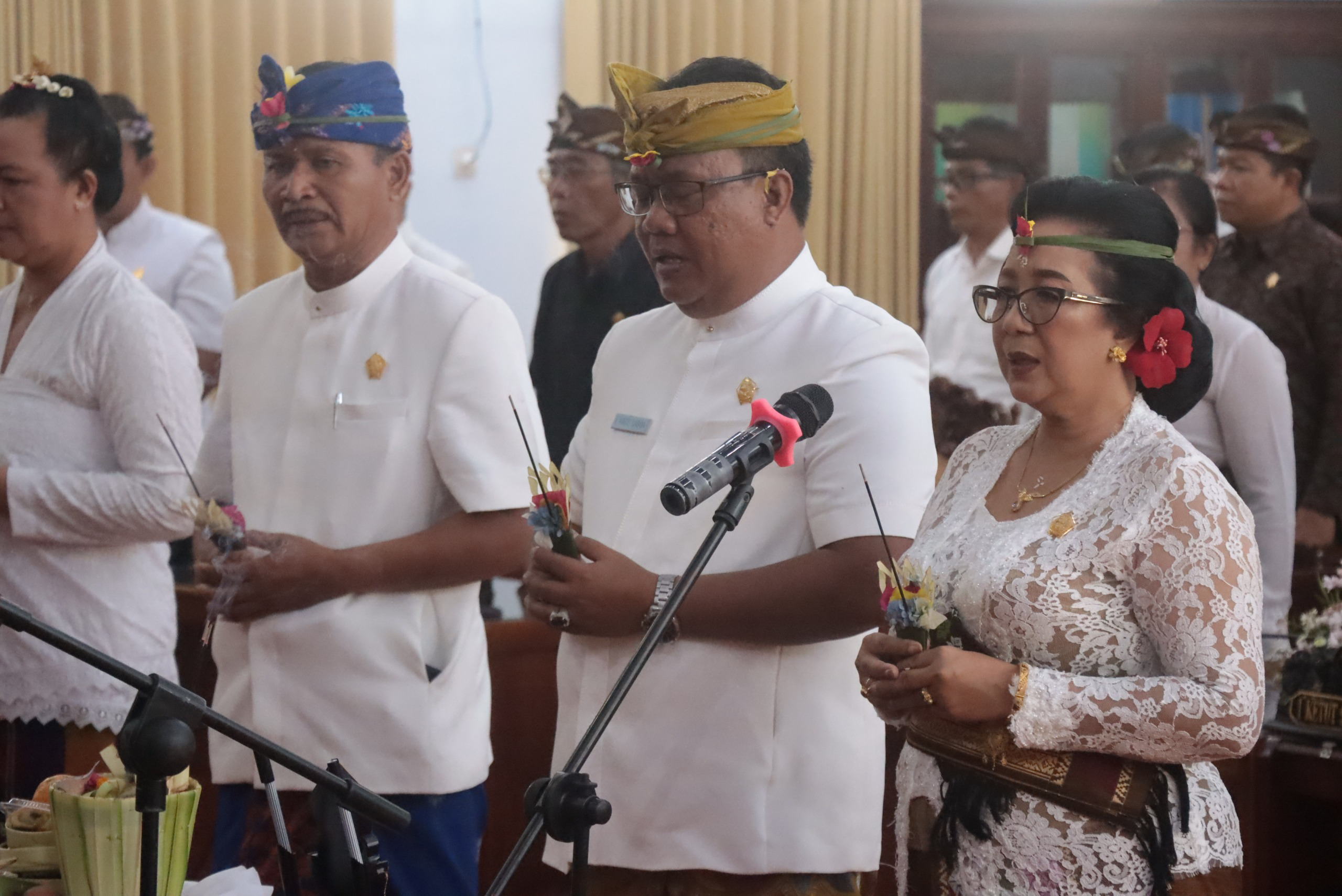 Cover Pelantikan Unsur Pimpinan DPRD Kabupaten Jembrana Definitif